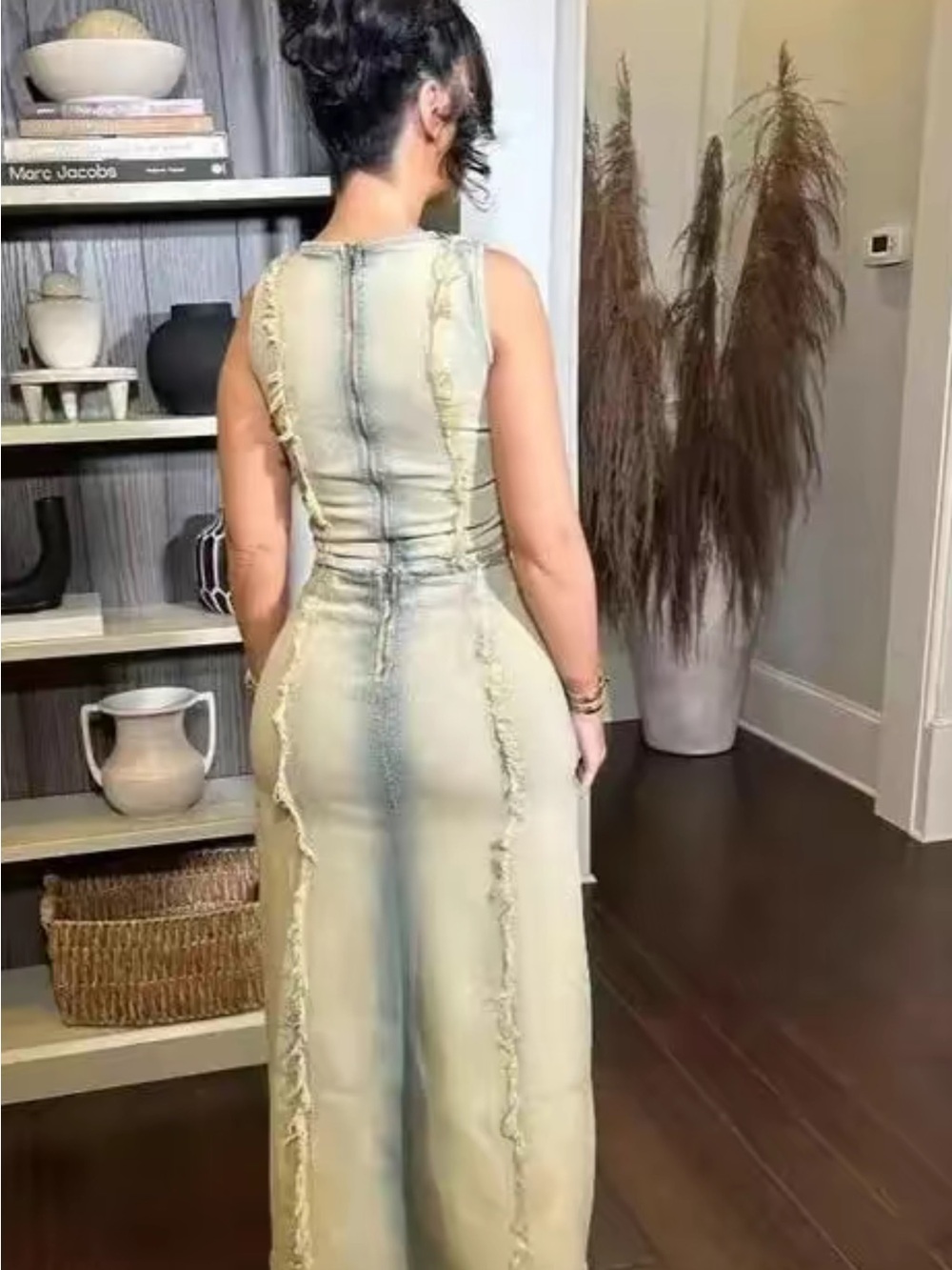 Distressed Two-Piece Maxi Skirt Set in Green - Picture 3 of 3